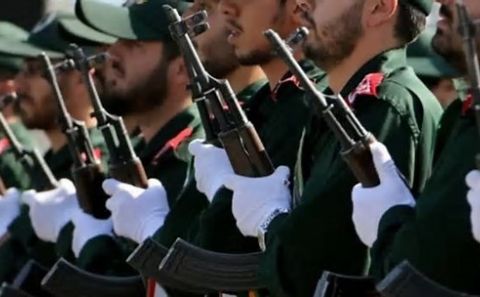 İran Devrim Muhafızları: Bölgedeki üslerde 11 ABD savaş uçağı ve 17 İHA'yı imha ettik, en az 200 asker öldü