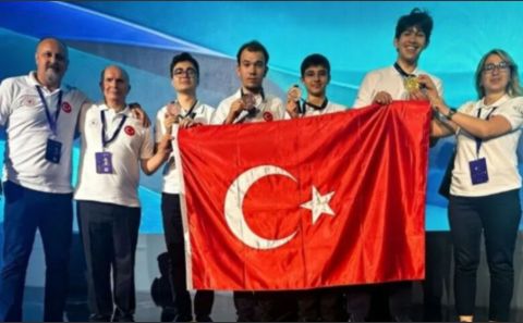 Tebrikler... Türkiye ilk kez katıldığı Nükleer Bilim Olimpiyatı'ndan 4 madalya çıkardı