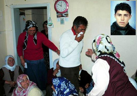 Şehitlerimizi rahmetle anıyoruz