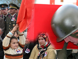 Profesyonel orduya ilk adım