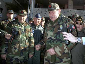 Orgeneral Büyükanıt Diyarbakıer'da