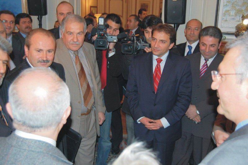Başbakan Yardımcısı Çiçek Türk toplumu  temsilcileriyle biraraya geldi