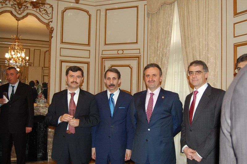 BÜYÜKELÇİ  TANLAY MİLLETVEKİLLERİNE RESEPSİYON VERDİ