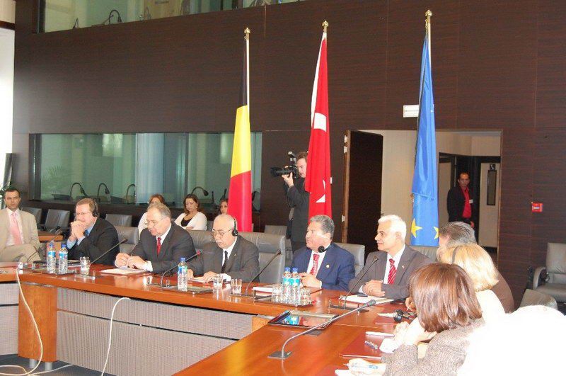 Avrupalı Türkler Sempozyumundan önemli mesajlar çıktı