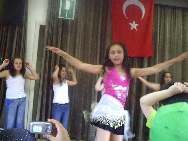 DIEST TURK OKULU ÖĞRENCİLERİ 'TATİLE MERHABA'  DEDİ
