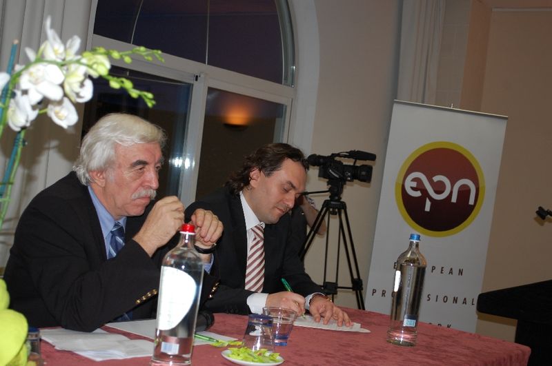 ÇANDAR : ‘ANKARA HEM HANTAL HEM DE UYUZ’DUR’