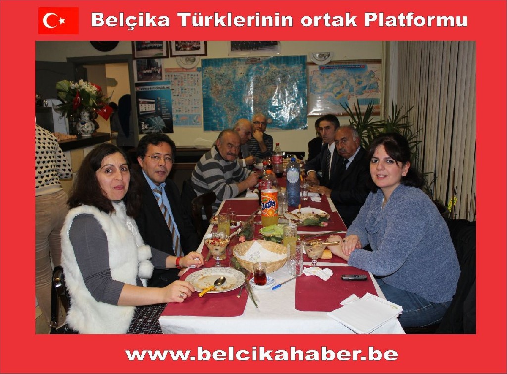 ÖĞRETMENLER GÜNÜ  BERİNGEN MÜZİK KULÜP'DE DE KUTLANDI