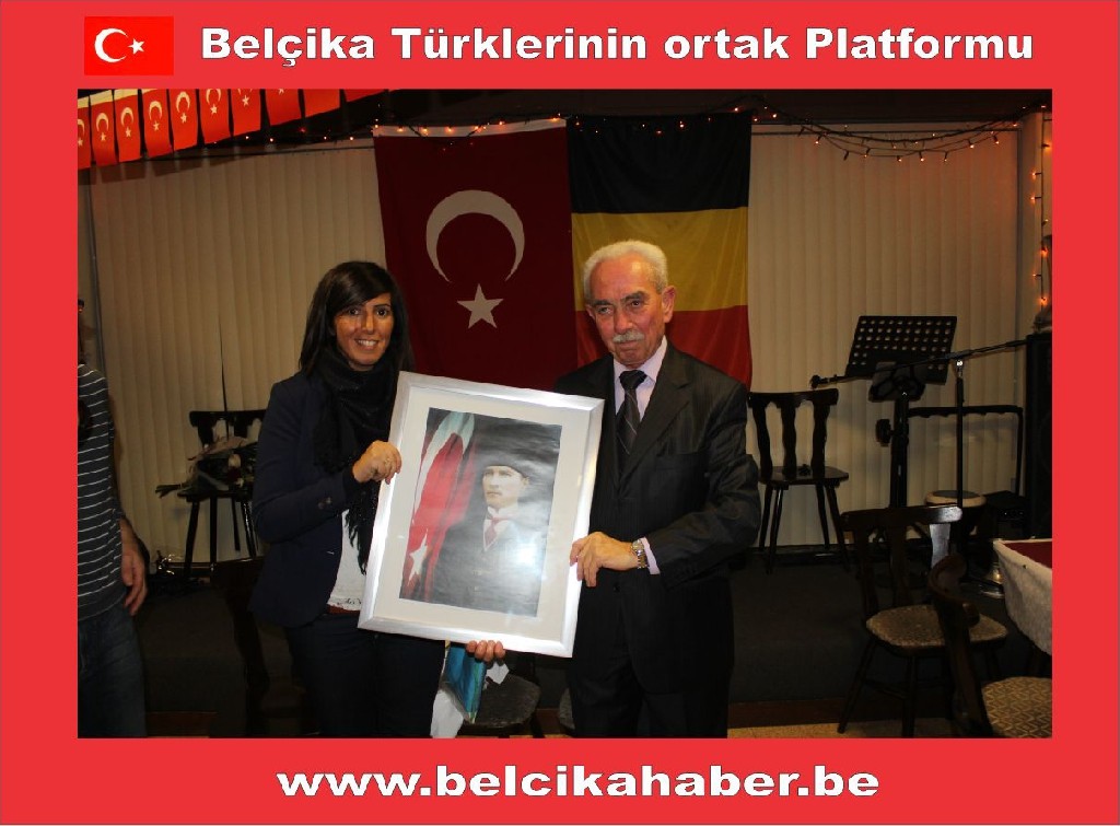ÖĞRETMENLER GÜNÜ  BERİNGEN MÜZİK KULÜP'DE DE KUTLANDI