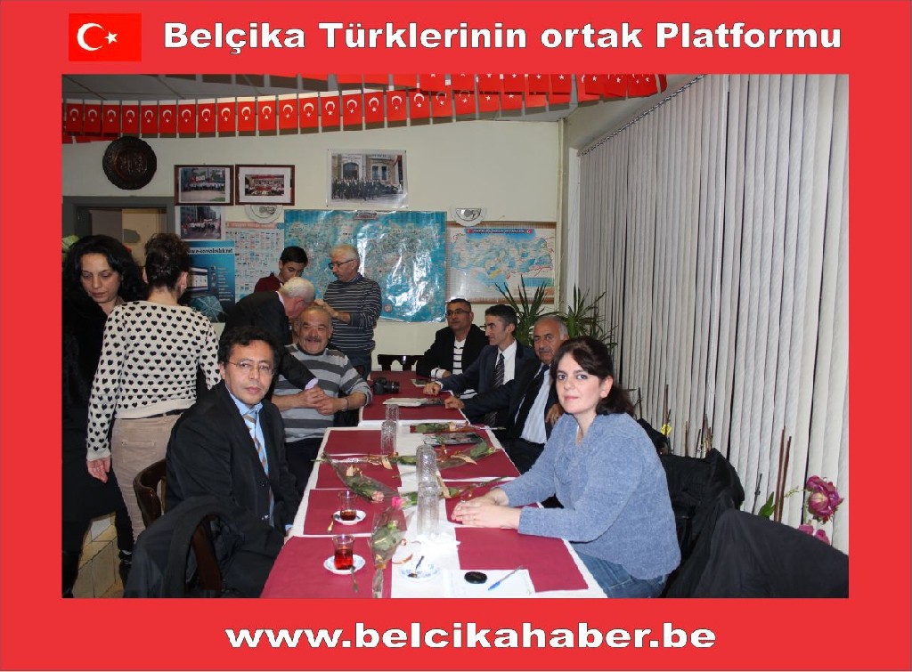 ÖĞRETMENLER GÜNÜ  BERİNGEN MÜZİK KULÜP'DE DE KUTLANDI