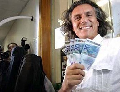 'Soykırım yoktur' diyenin cezasını o ödeyecek! 