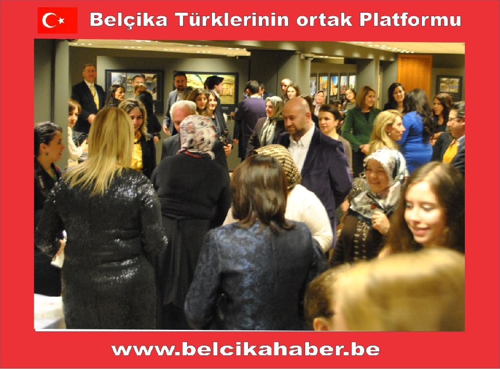 SANATÇI DERYA BAYKAL ONURUNA BİR RESEPSİYON VERDİLER