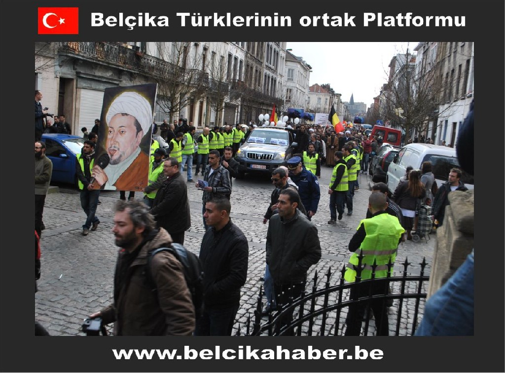 ŞEHİT EDİLEN ŞEYH ABDULLAH'A YÖNELİK SALDIRIYI BRÜKSEL'DE BİNLERCE KİŞİ  KINADI