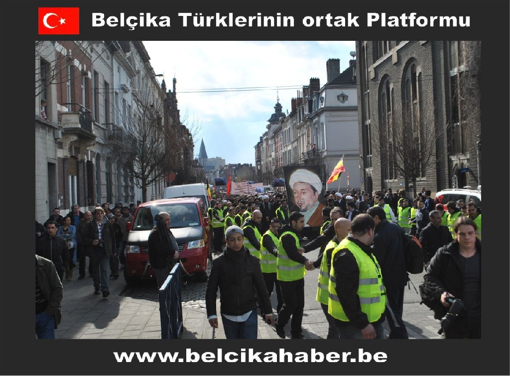 ŞEHİT EDİLEN ŞEYH ABDULLAH'A YÖNELİK SALDIRIYI BRÜKSEL'DE BİNLERCE KİŞİ  KINADI
