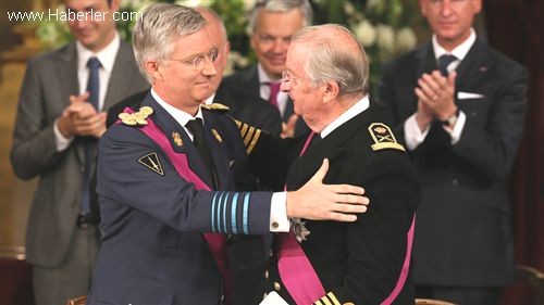 Belçika'nın Yeni Kralı yemin etti