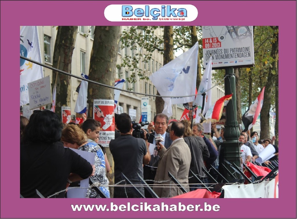 ABD BRÜKSEL BÜYÜKELÇİLİĞİ ÖNÜNDE SURİYE'YE SAVAŞA HAYIR  GÖSTERİSİ DÜZENLENDİ