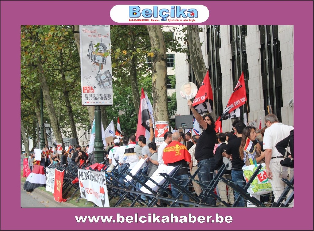 ABD BRÜKSEL BÜYÜKELÇİLİĞİ ÖNÜNDE SURİYE'YE SAVAŞA HAYIR  GÖSTERİSİ DÜZENLENDİ