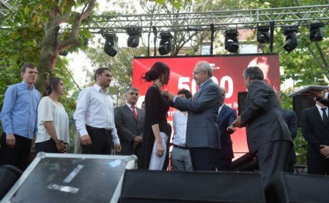 5 bin genç CHPâ€™ye üye oldu