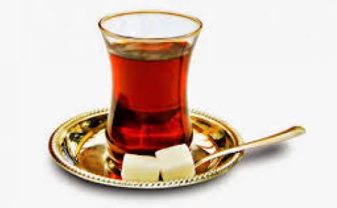 Dünyada En Fazla Çayı Türkler İçiyor