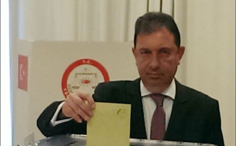 BÜYÜKELÇİ OLCAY ANTWERPEN'DE OYUNU KULLANDI