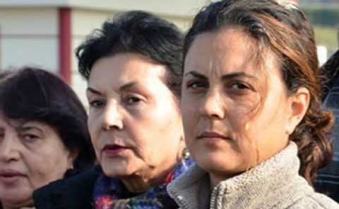 Taner Kışlalı'nın kızı Nil Dolunay Kışlalı'nın pasaportu iade edildi