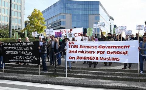 Myanmar ordusunun katliamı Brükselâ€™de protesto edildi