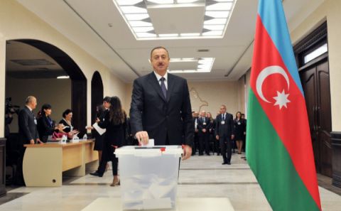 Aliyev yeniden Cumhurbaşkanı