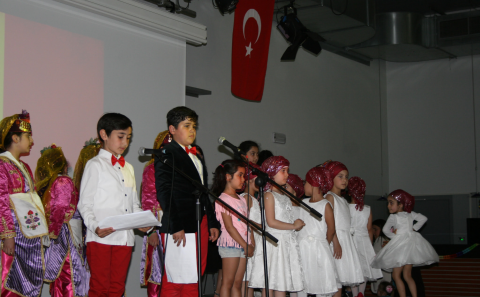Aalstâ€™ta 23 Nisan Ulusal Egemenlik ve Çocuk Bayramı coşkusu yaşandı