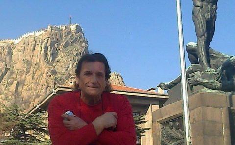 BABACAN TAVIRLI 'SARI BEKİR' LAKAPLI SANATÇI BEKİR ŞAHBAZ YAŞAMINI YİTİRDİ