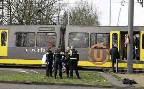 Hollandaâ€™da silahlı saldırı: Yaralılar var