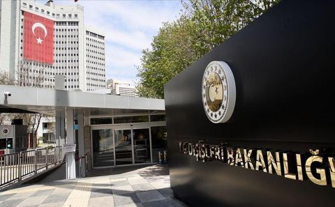 Dışişleri Bakanlığıâ€™ndan Fransa Senatosuâ€™nun skandal başörtüsü kararına tepki