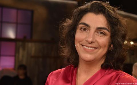 Almanyaâ€™da yılın doktoru Dilek Gürsoy ödülünü aldı