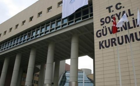 SGK 25 milyar dolar zararda! 700 bin kişiyi sahte emekli yaptılar
