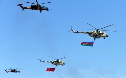 Türkiye ve Azerbaycan'dan savaş sahnelerini aratmayan tatbikat