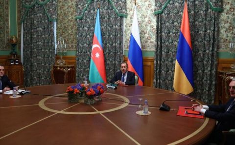Azerbaycan ve Ermenistan, Dağlık Karabağ'da ateşkes konusunda anlaştı