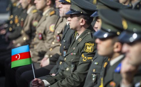 Azerbaycan ordusu Dağlık Karabağ'daki savaşta 2 bin 802 şehit verdi
