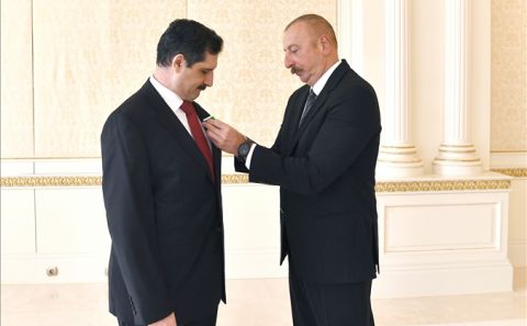Azerbaycan Cumhurbaşkanı Aliyev, Türkiye'nin Bakü Büyükelçisi Özoral'a 'Dostluk Nişanı' takdim etti