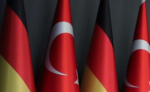 Almanya'da Türklerin çifte vatandaşlık hakkı için KRV uzmanlar komisyonu olumlu görüş bildirdi