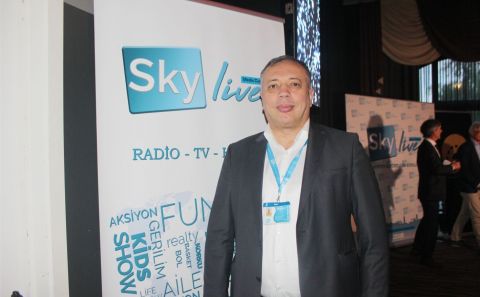 SKY LIVE Yayın Kurulu Başkanı ve İşadamı Saffet Han Yaşamını Yitirdi 