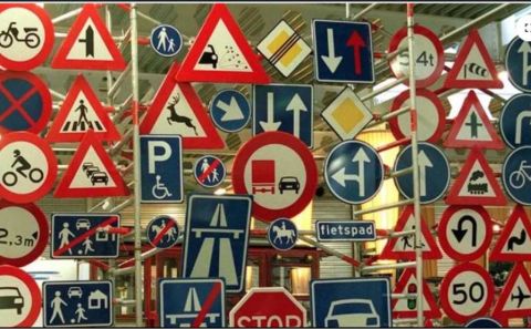 Belçika’da trafik levhalarındaki cinsiyet ayrımı ortadan kalkıyor