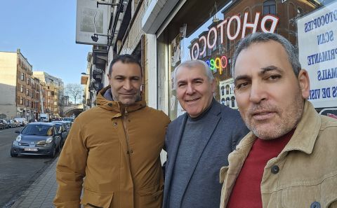 HİDAYET GÜLMEZ VE HALİL GÖNÜLTAŞ'TAN 'BELÇİKA AYDIN HABER'E NEZAKET ZİYARETİ