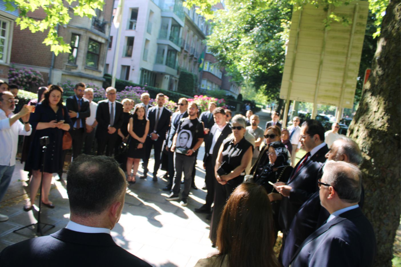 Şehit Diplomat Dursun Aksoy, Aile Bireylerinin de katılımıyla Şehit edildiği yerde Anıldı