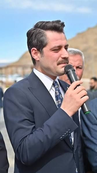 Tuzluca Kaymakamı Abdüllatif YILMAZ : SERHAT ŞEHRİNİN PARLAYAN YILDIZI: TUZLUCA KENDİ KABUĞUNU KIRIYOR!